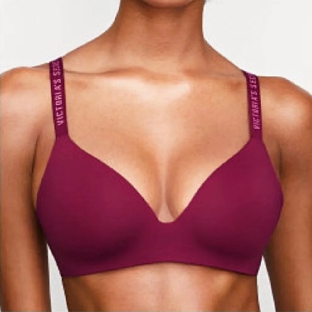 Victoria's Secret Women's Lightly Lined Wireless T-Shirt Bra Magenta 32D